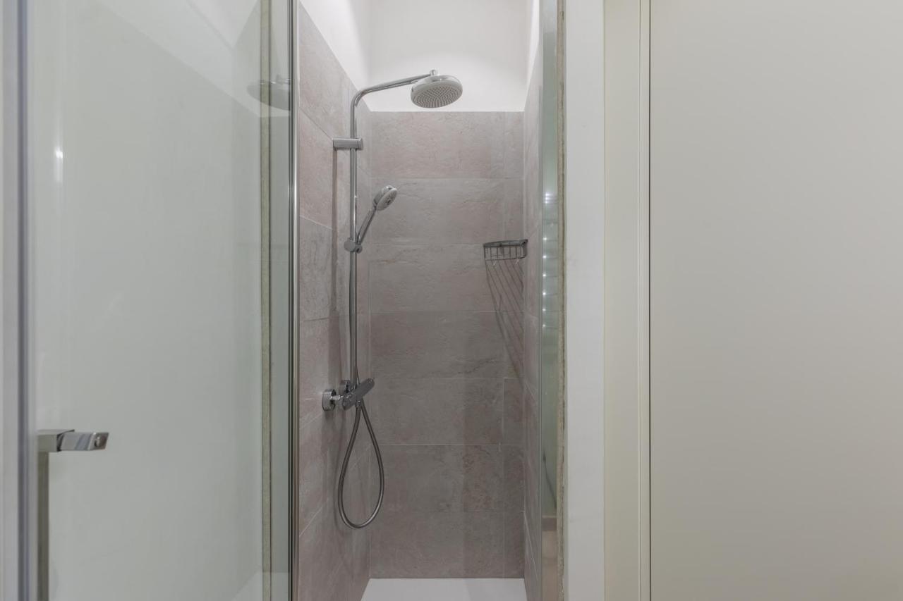 Iflat Modern Apartment In The Monti Area Roma Eksteriør bilde